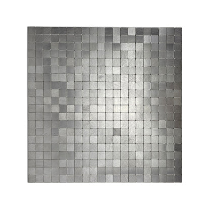 Mosaico autoadhesivo de metal cepillado plateado