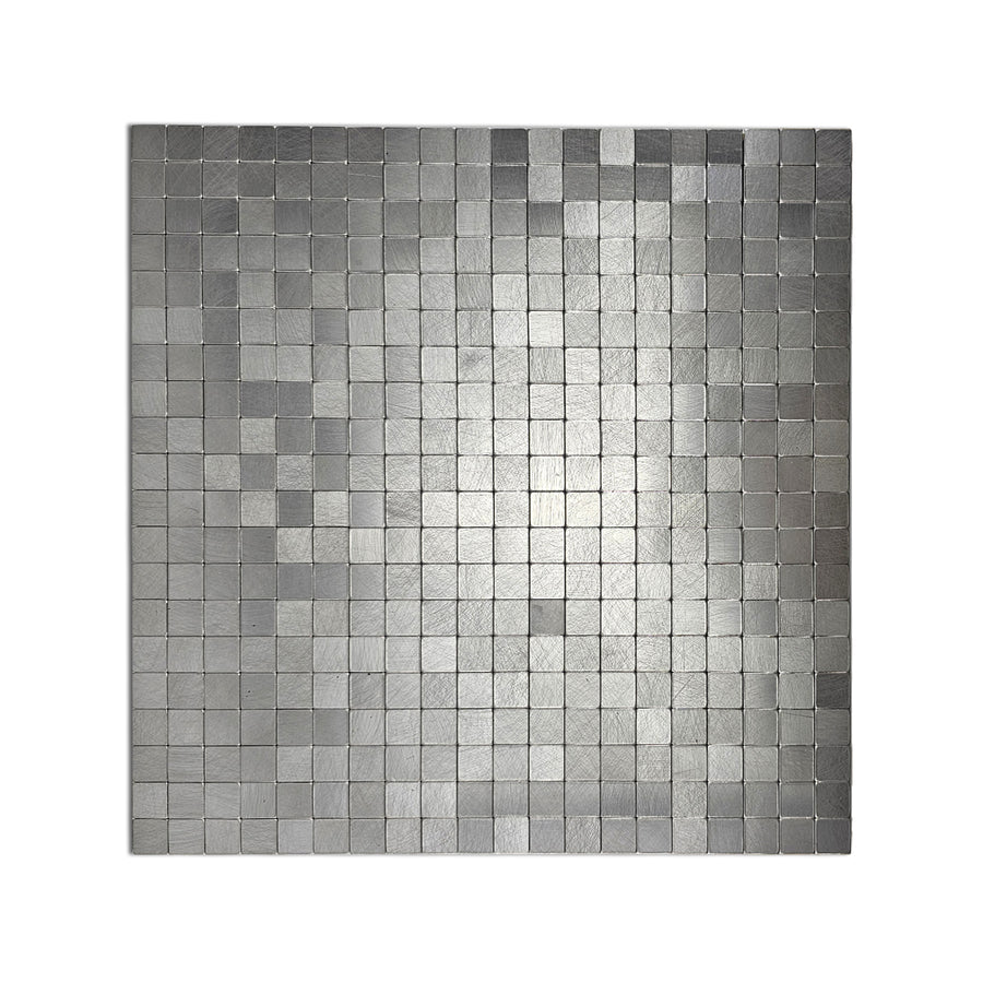 Quadratisches Metallmosaik – Silber gebürstetes Metall