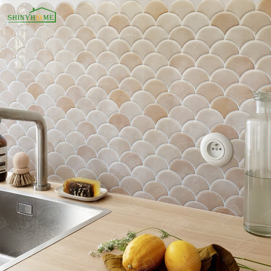 Fish Scale Tile – Warm Beige Haze